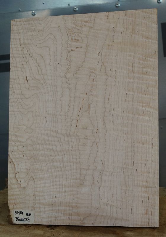 Aufleimer Quilted Maple 260523