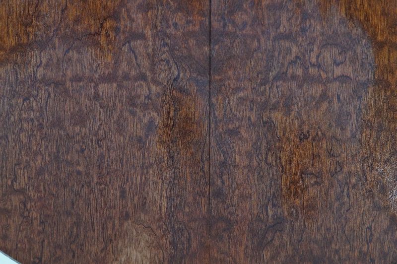 Aufleimer Sapeli Pommeliert 290822