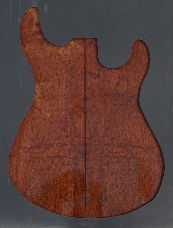 Aufleimer Sapeli Pommeliert 290822