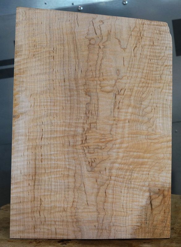 Aufleimer Quilted Maple 260523-2