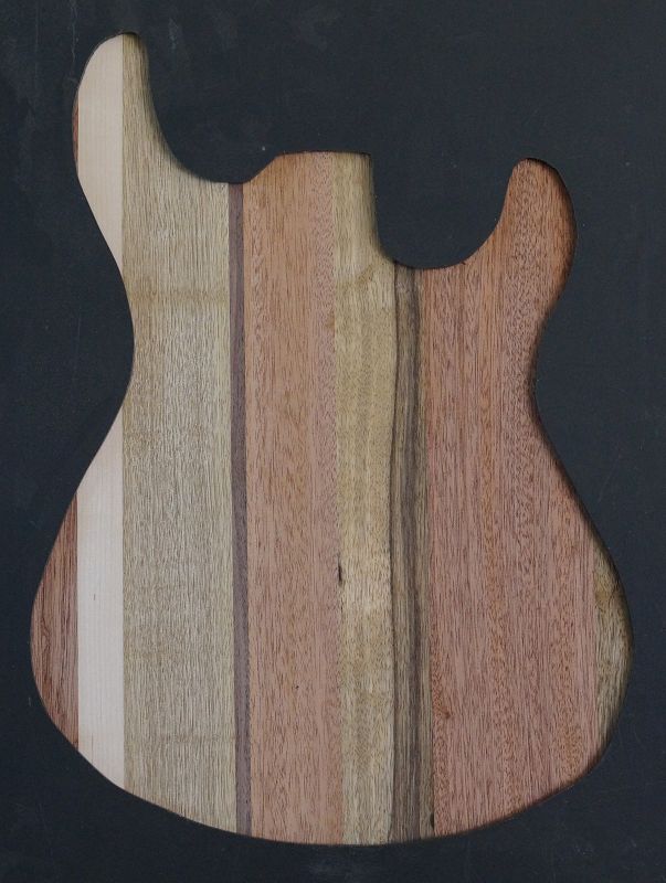 Bodyrohling Laminat 070923-1