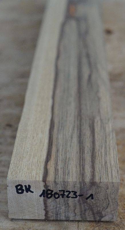 Halsrohling Black Korina 180723-1