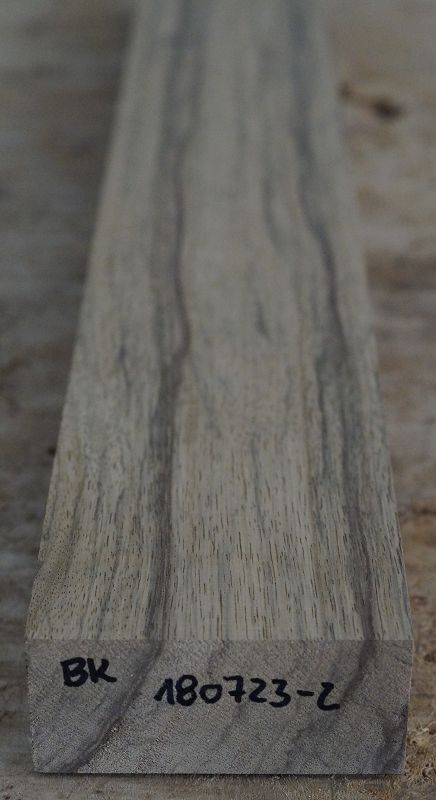 Halsrohling Black Korina 180723-2