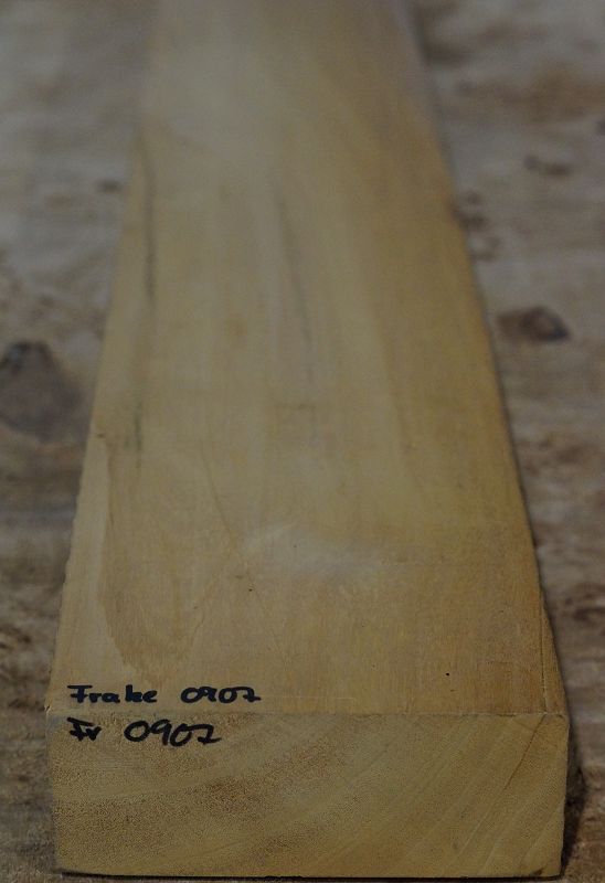 Halsrohling Frake 0907