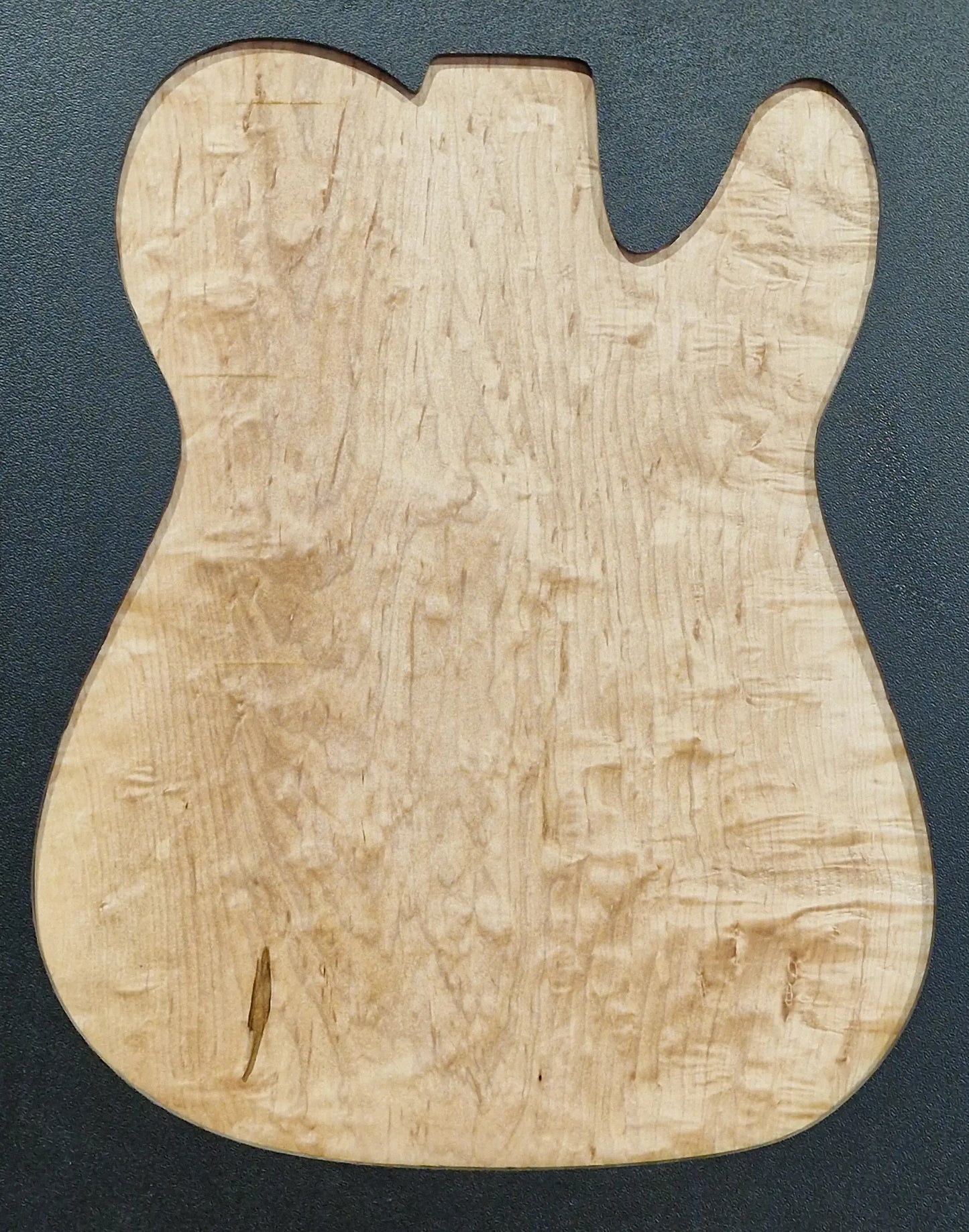 Aufleimer Quilted Hard Maple 040526