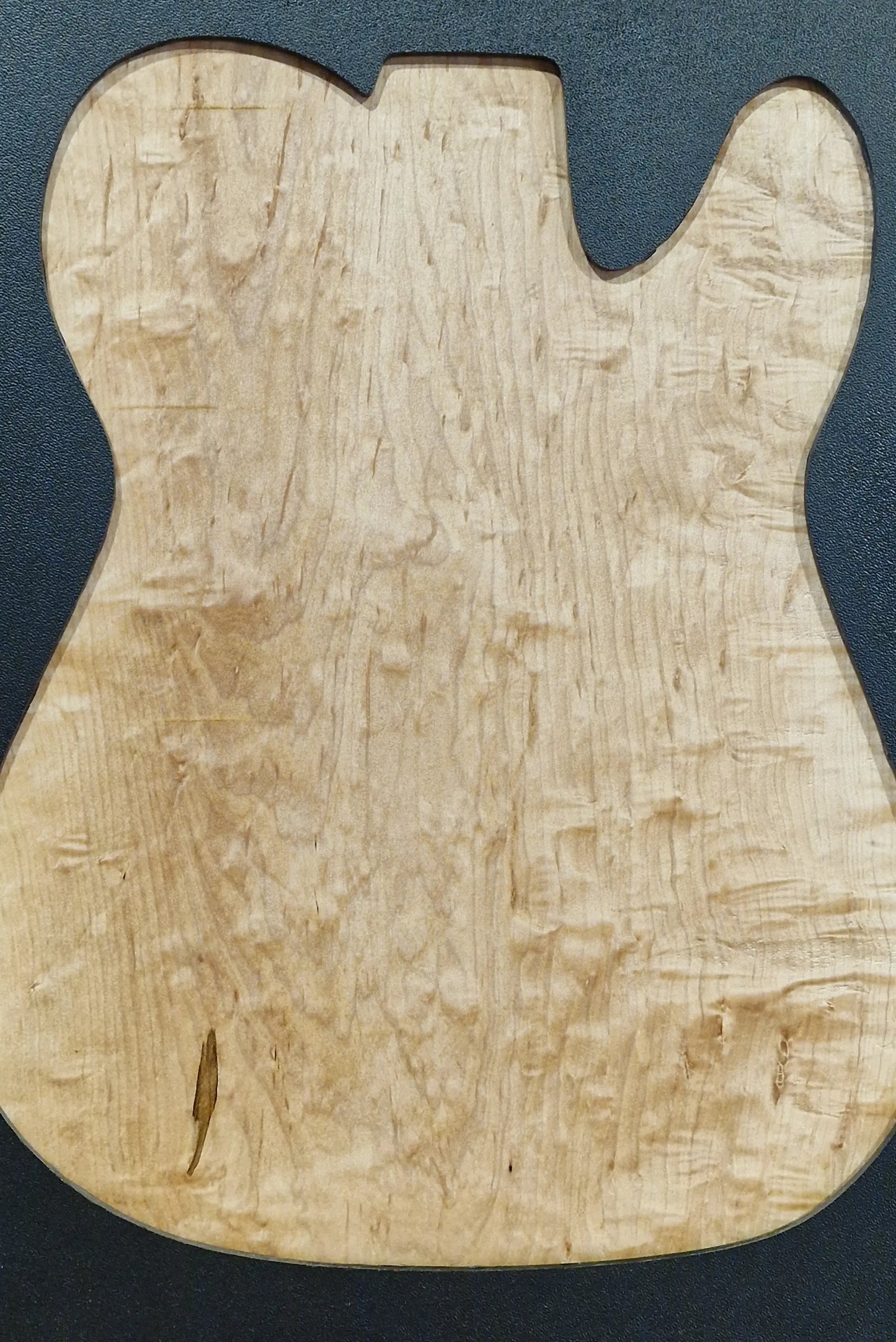 Aufleimer Quilted Hard Maple 040526