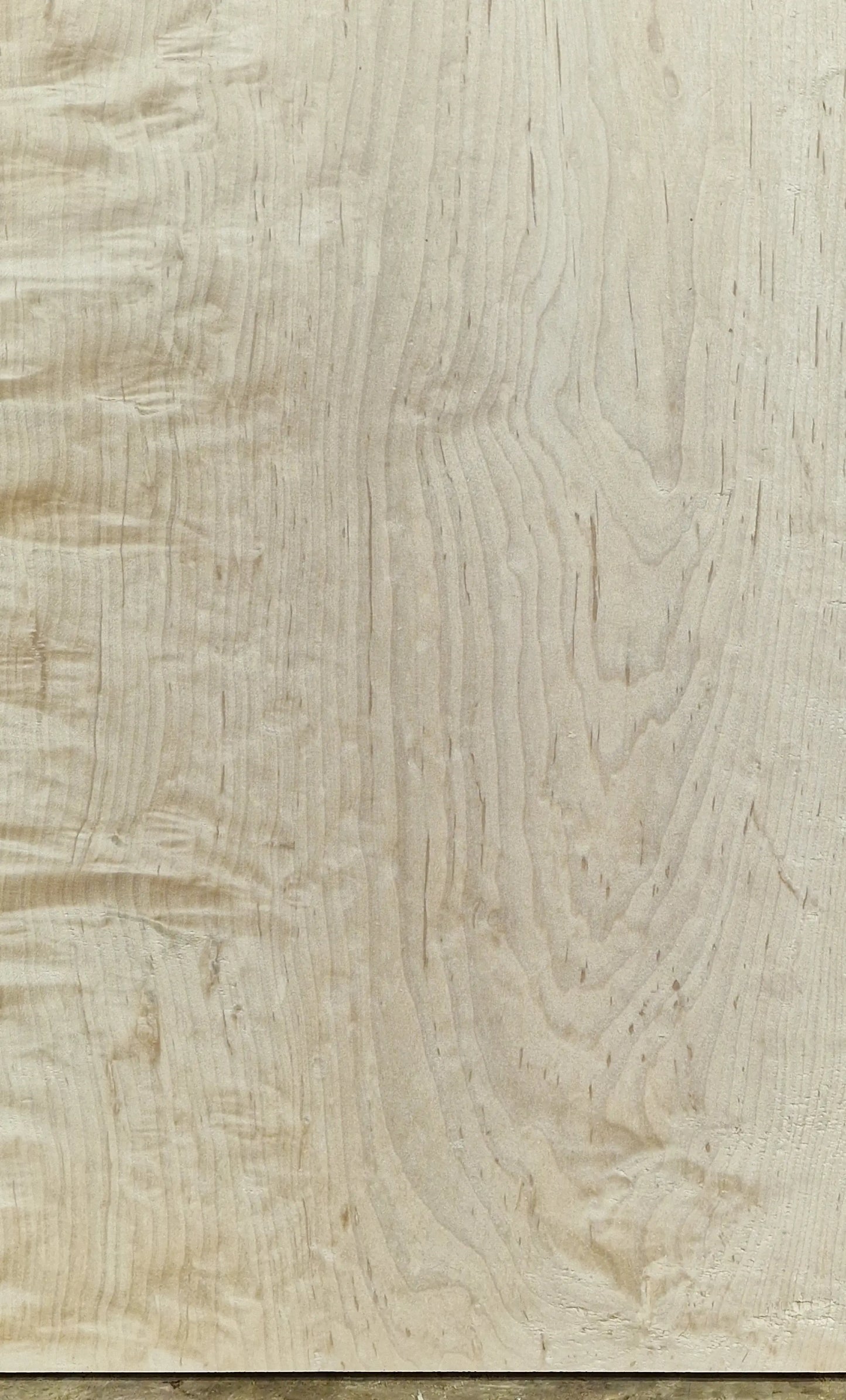 Aufleimer Quilted Hard Maple 040526