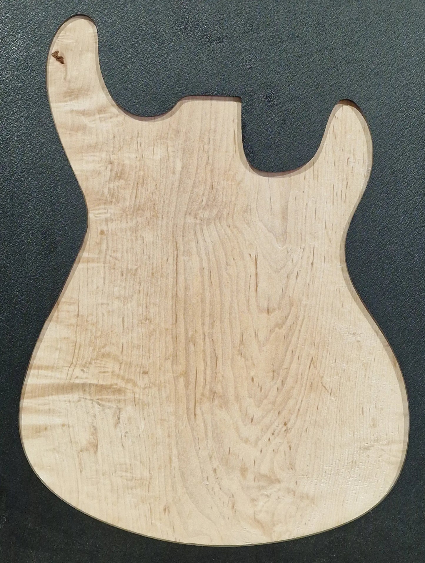 Aufleimer Quilted Hard Maple 040526