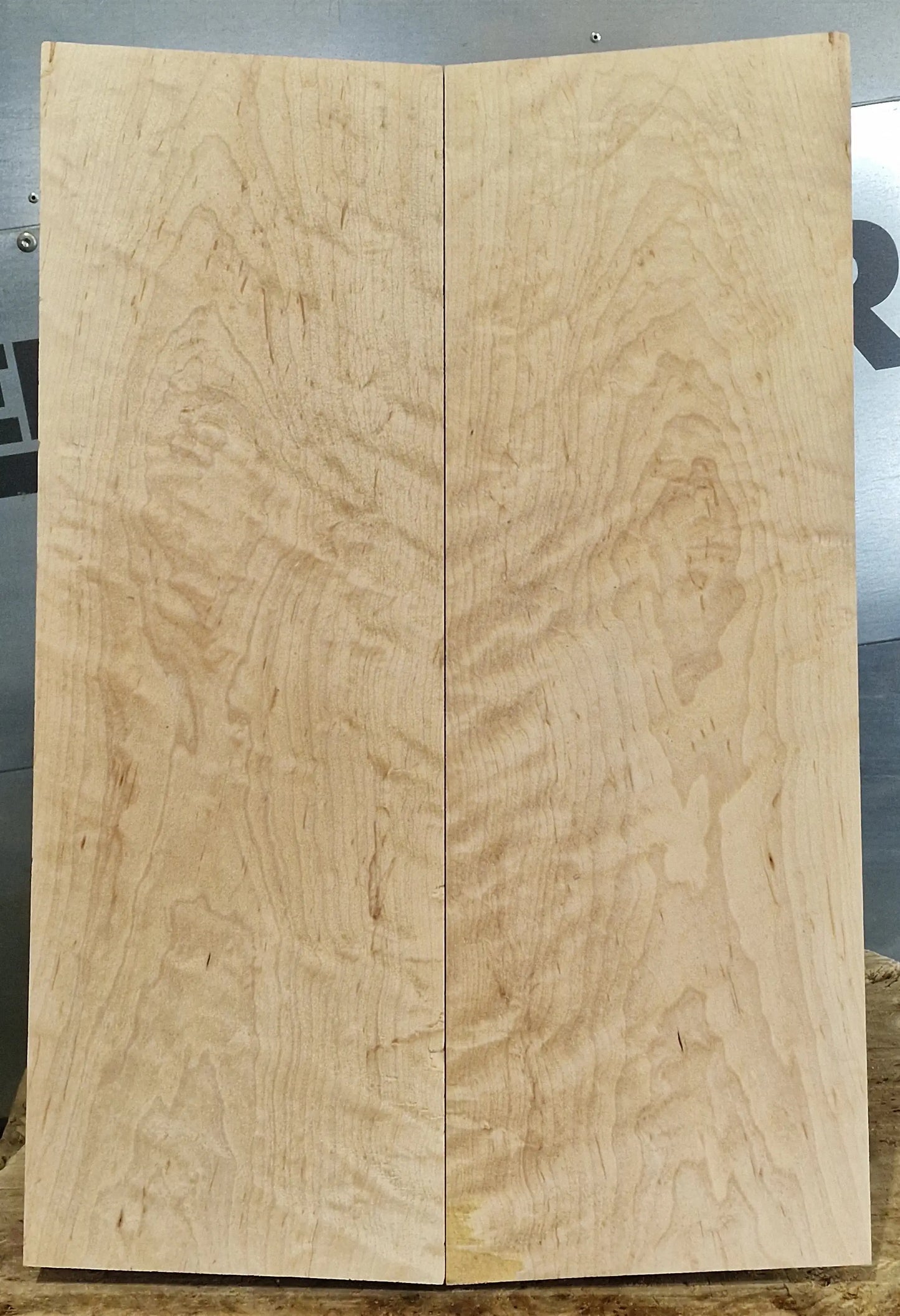 Aufleimer Quilted Hard Maple 180526-1