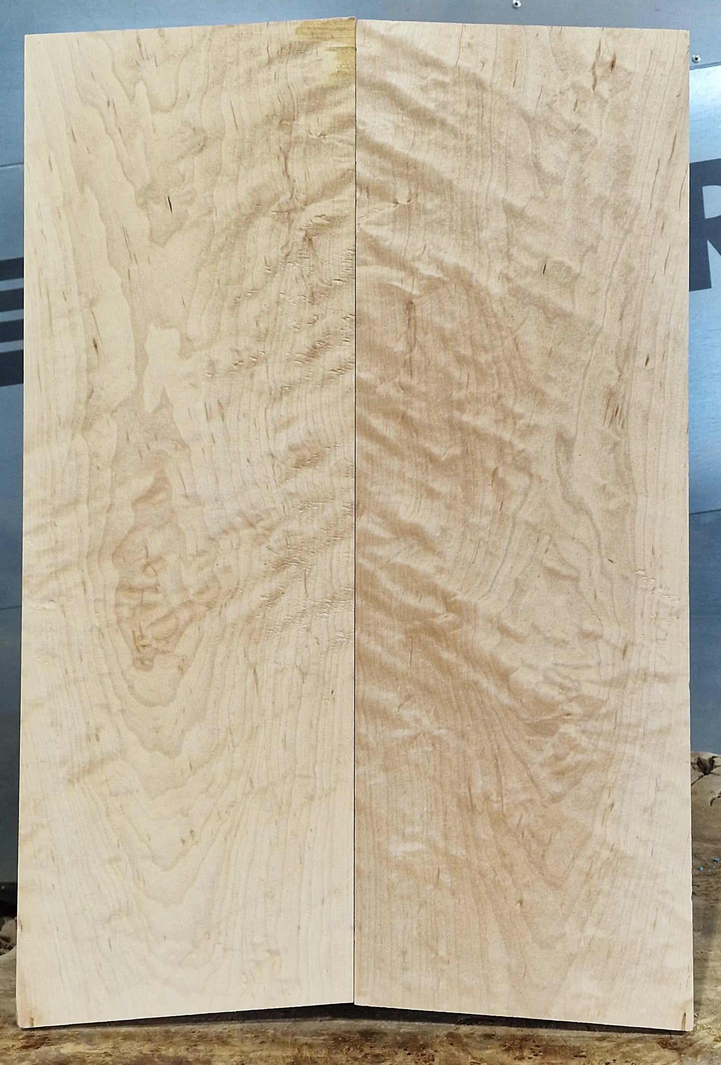 Aufleimer Quilted Hard Maple 180526-1