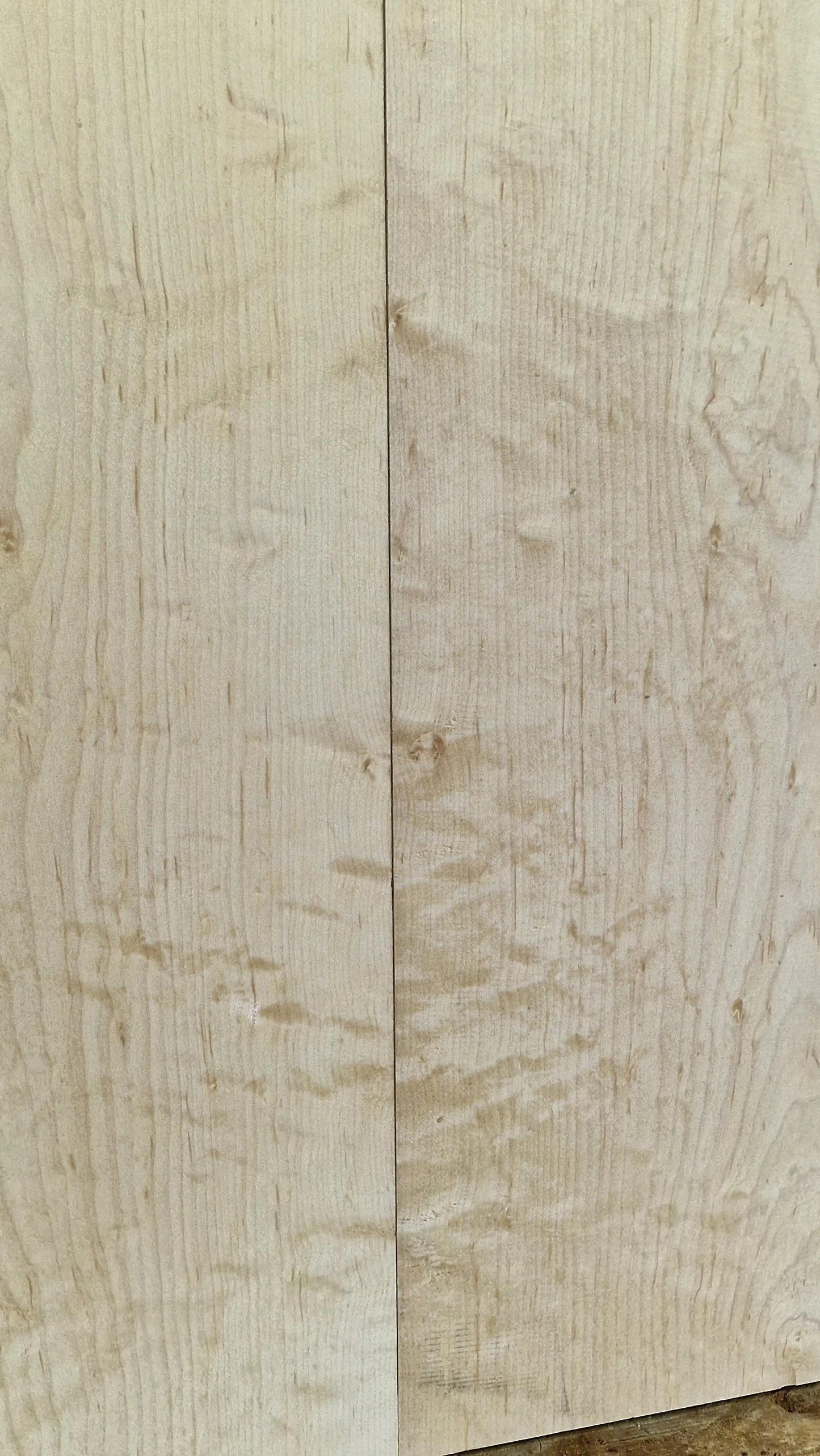 Aufleimer Quilted Hard Maple 180526-2