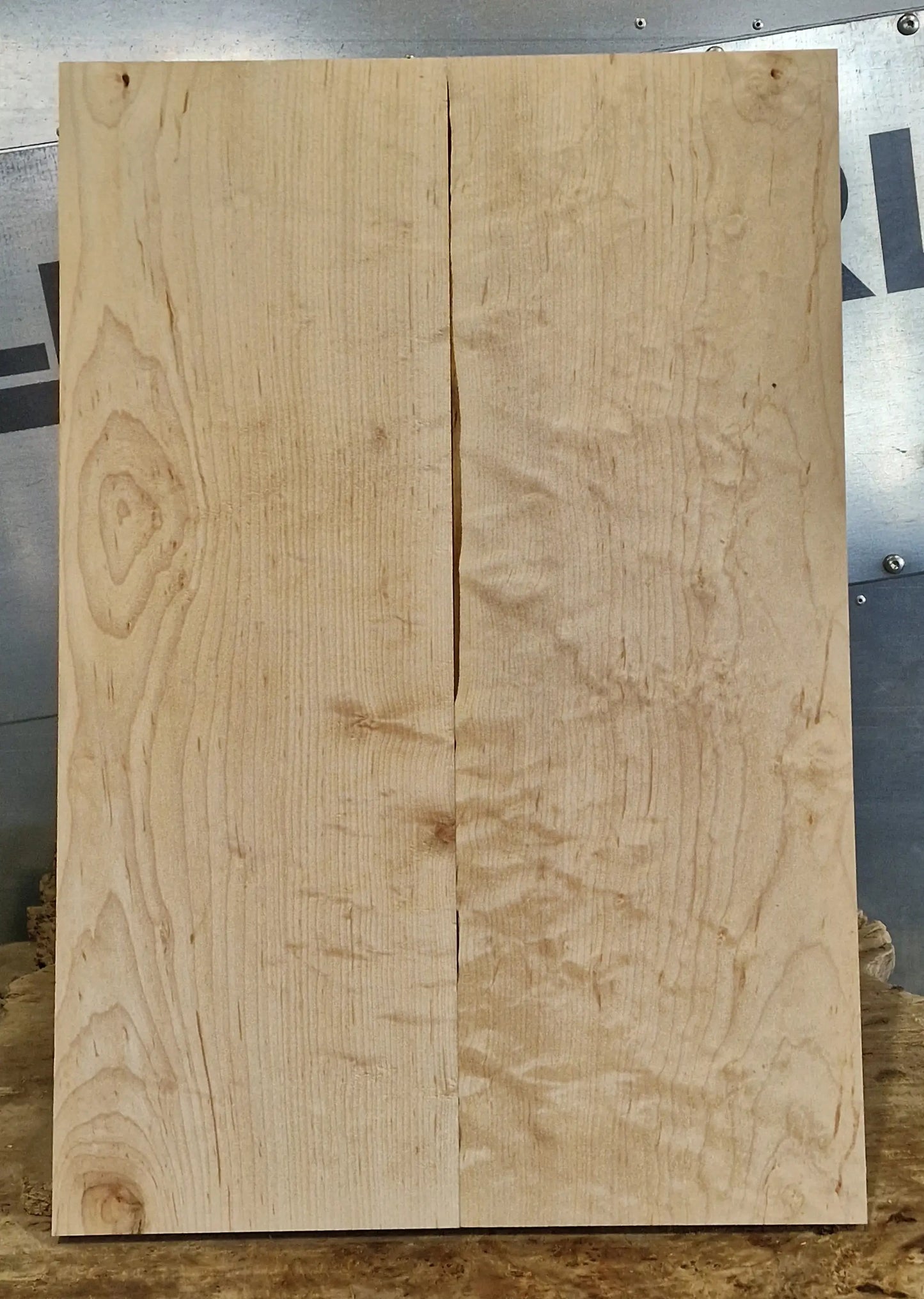 Aufleimer Quilted Hard Maple 180526-2