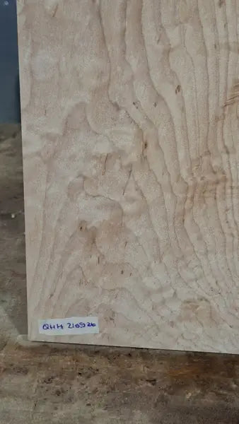 Aufleimer Quilted Hard Maple 210926