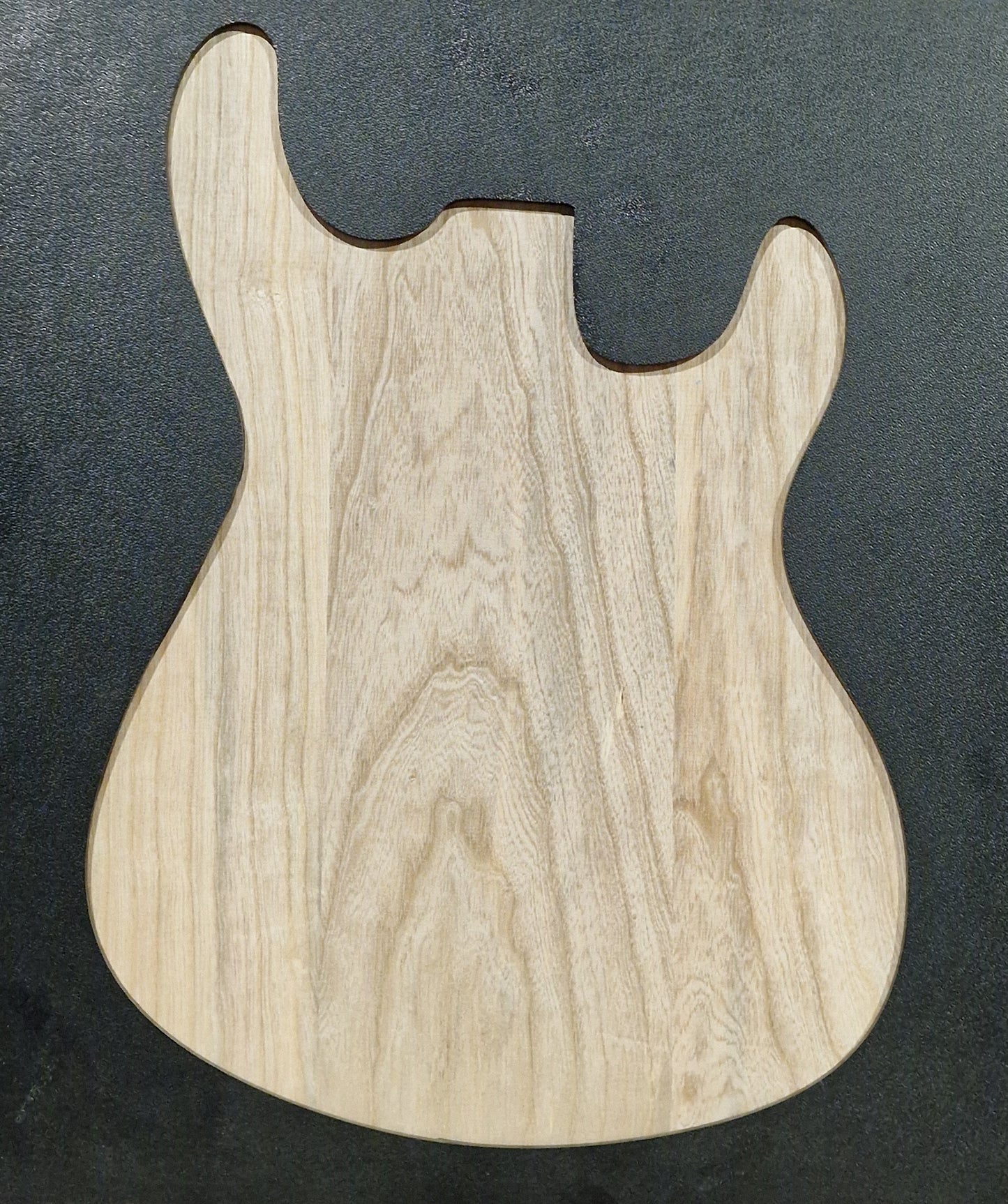 Bodyrohling Esche 180826-2