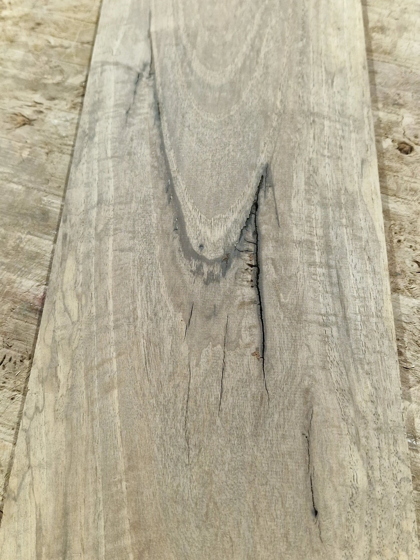 Drechselholz Nussbaum 251122