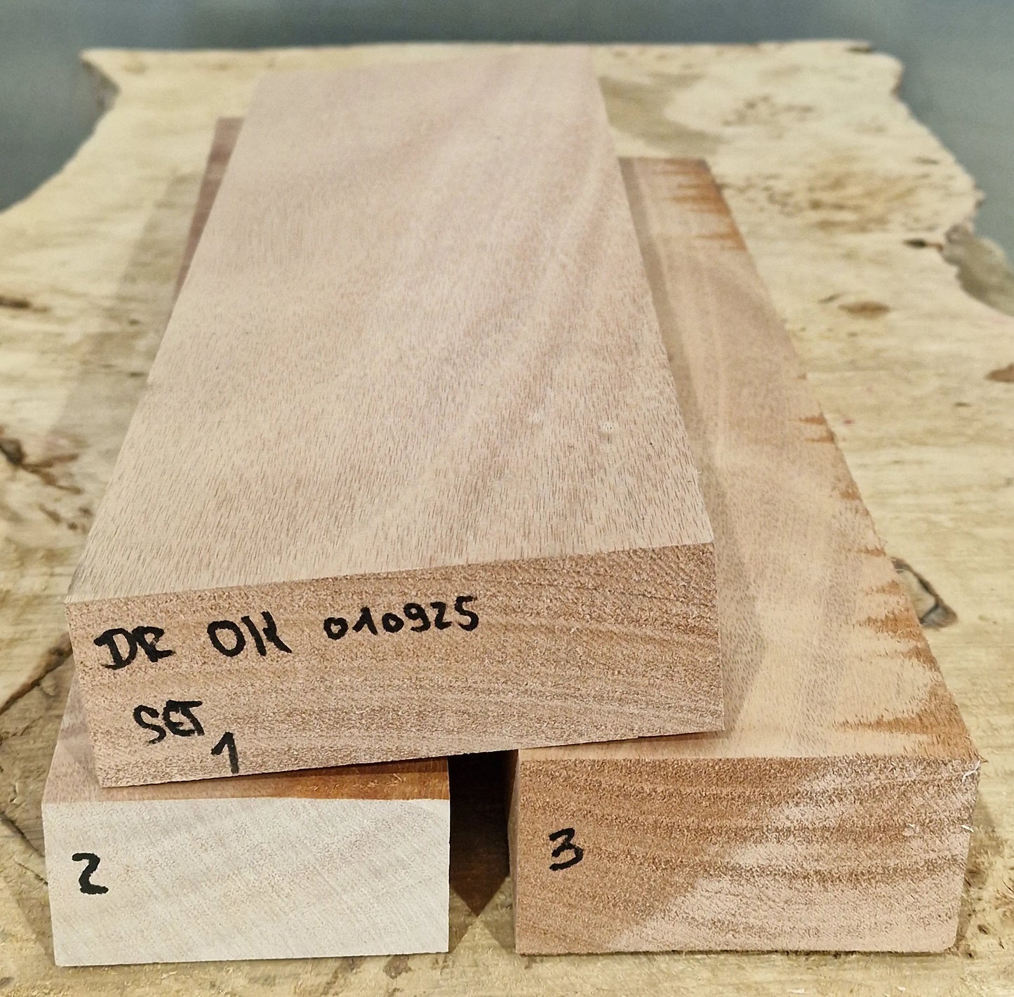 Drechselholz Okoume Set 010925