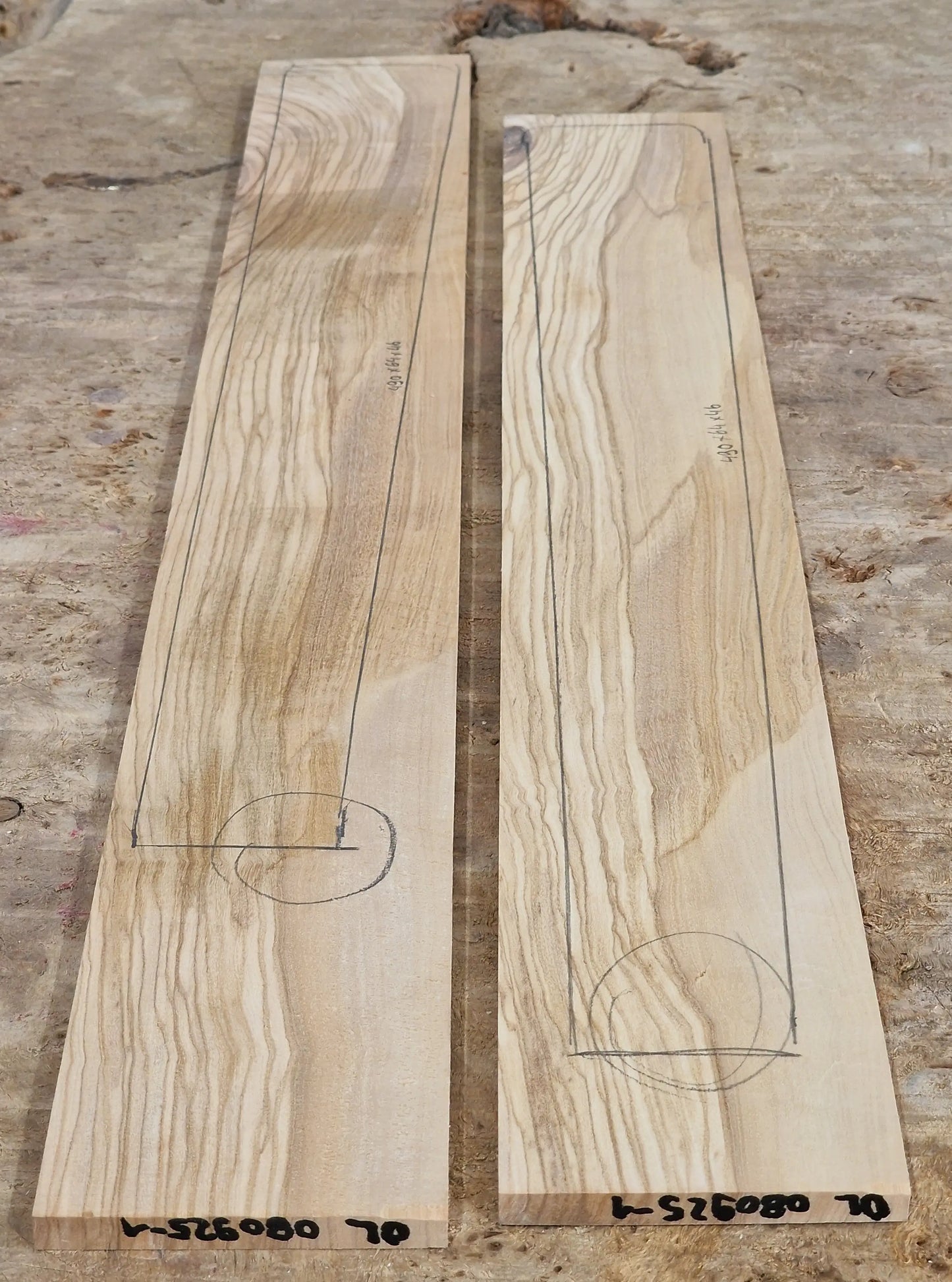 Griffbrett Olive 080925-1