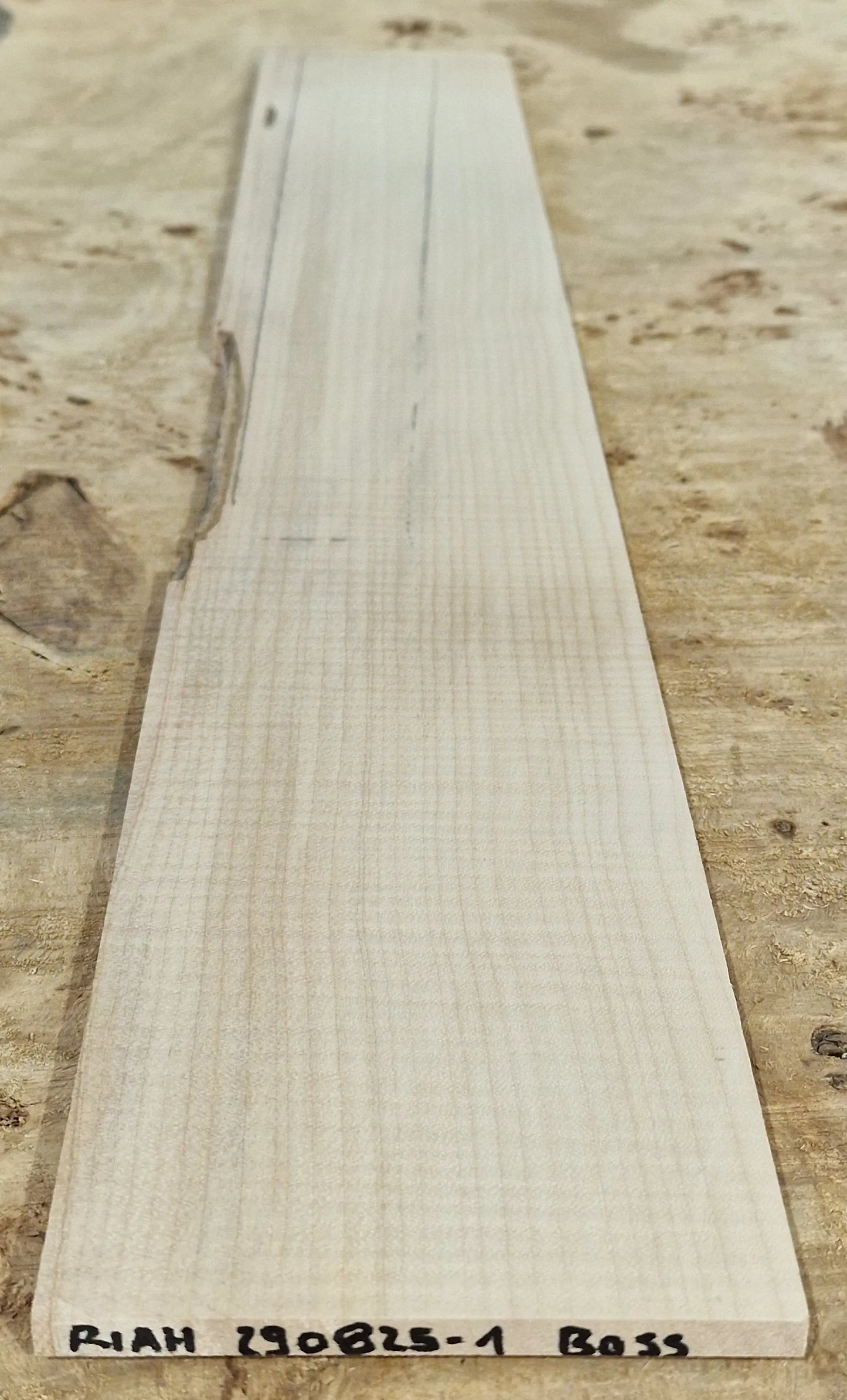 Griffbrett Riegelahorn 290825 Bass