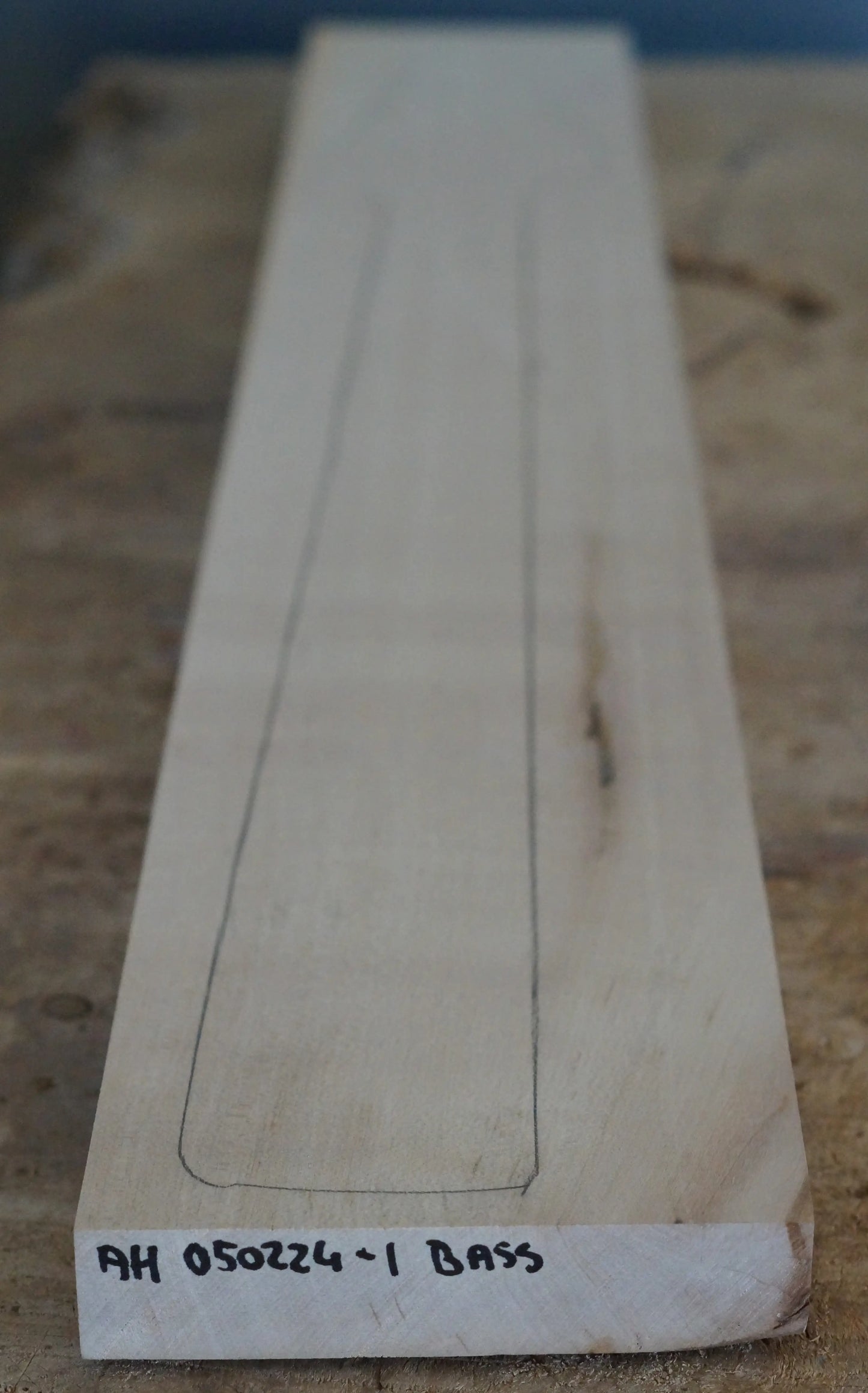 Halsrohling Ahorn 050224-1 Bass