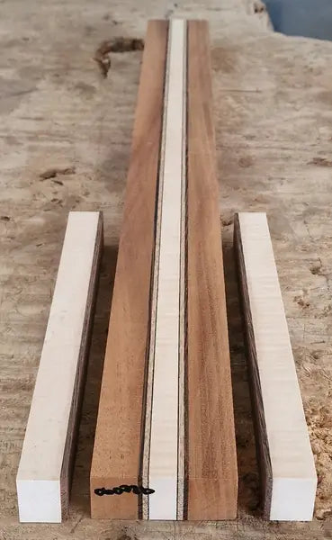 Halsrohling Laminat 13 teilig mit Flügel 060726